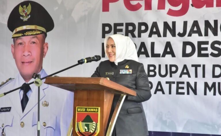 Bupati Musi Rawas Kukuhkan 13 Kades Masa Jabatan Diperpanjang Menjadi 8 Tahun, Ini Pesannya